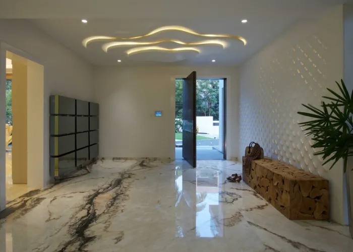 Semi-minimalist approach