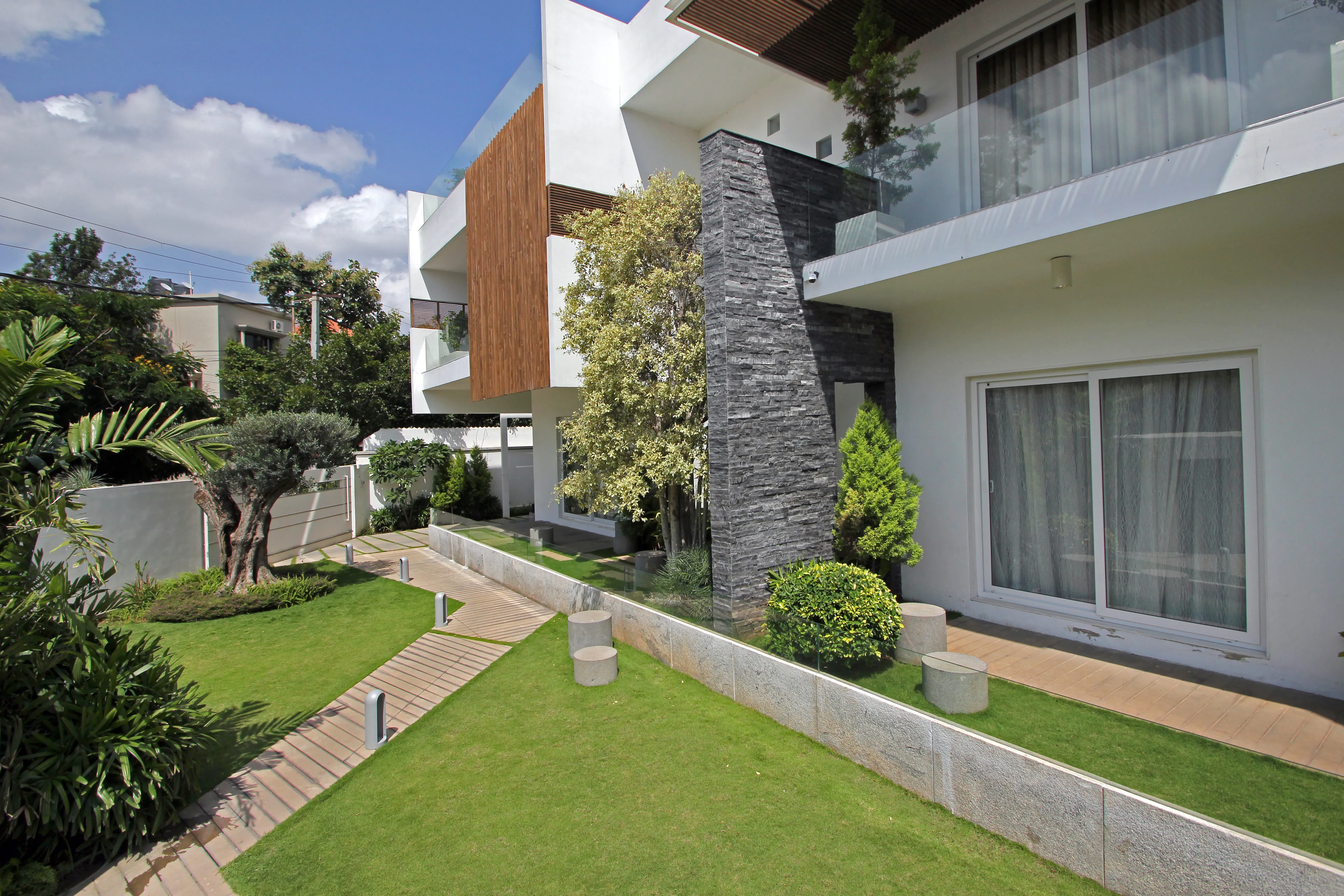 Courtiyard House View 2