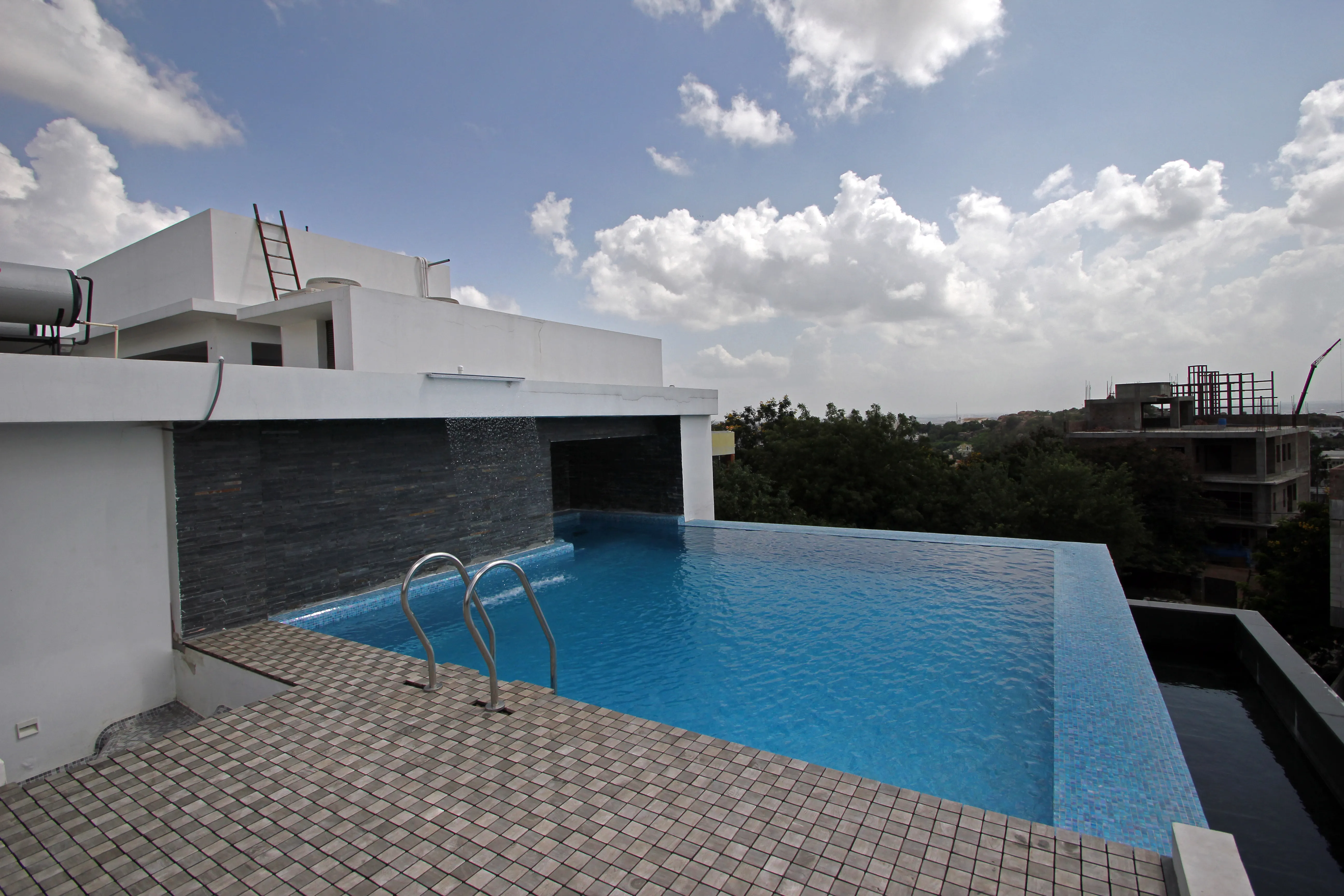 Courtiyard House View 4