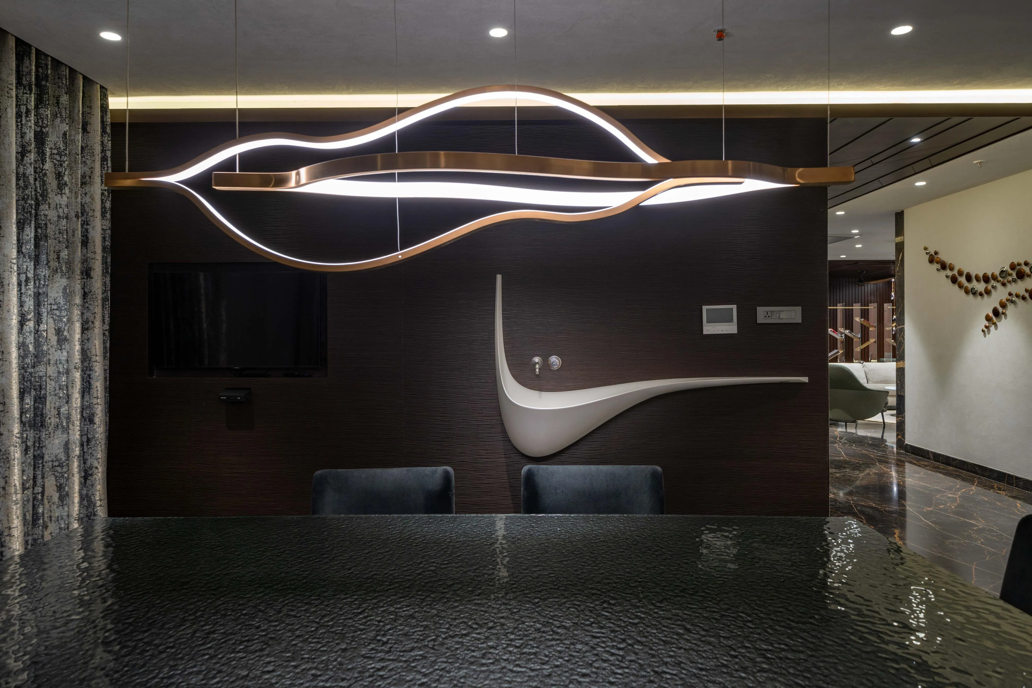 Chic and Bespoke View 8